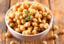 Bol de garbanzos con perejil fresco